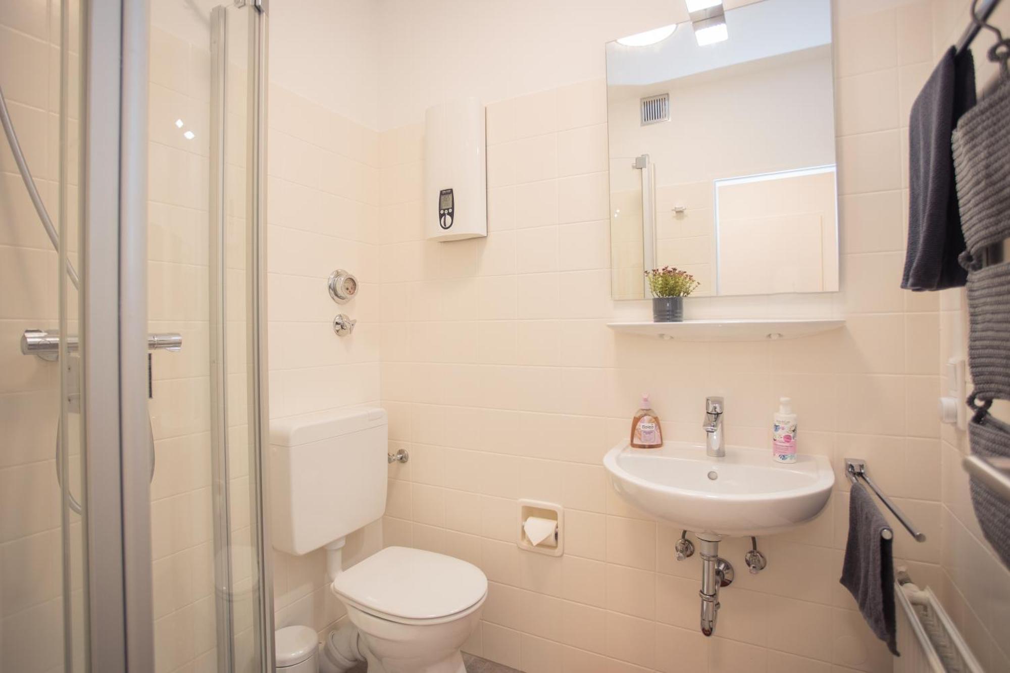 Deluxe Studio - City Center - 5 Min To Slopes - Am Kurpark - Free Parking Winterberg Exterior photo